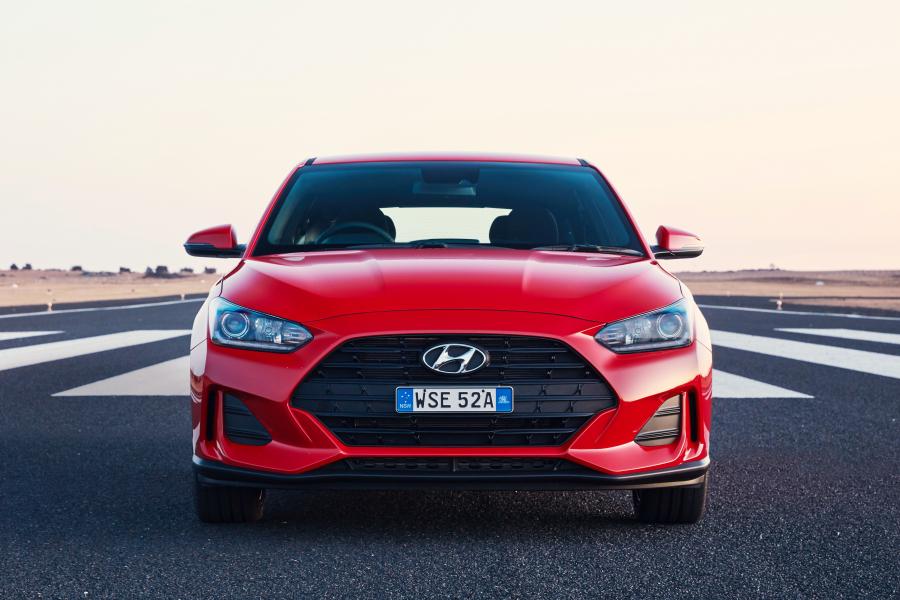  Hyundai Veloster 2.0 L 2019 года  (AU) (фото 6 из 28)